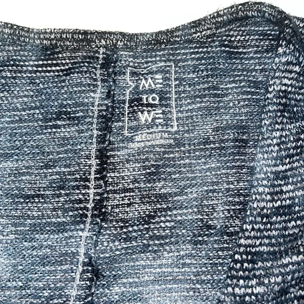 Me‎ to We Navy/Grey Marbled Knit Crop Top - Size Medium - Picture 2 of 8